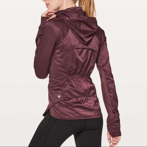 lululemon athletica Jackets & Blazers - NWOT Lululemon Goal Crusher jacket
